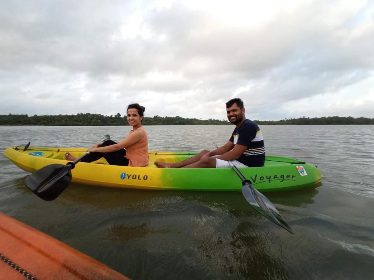 Hangout Kalyanpur Экстерьер фото